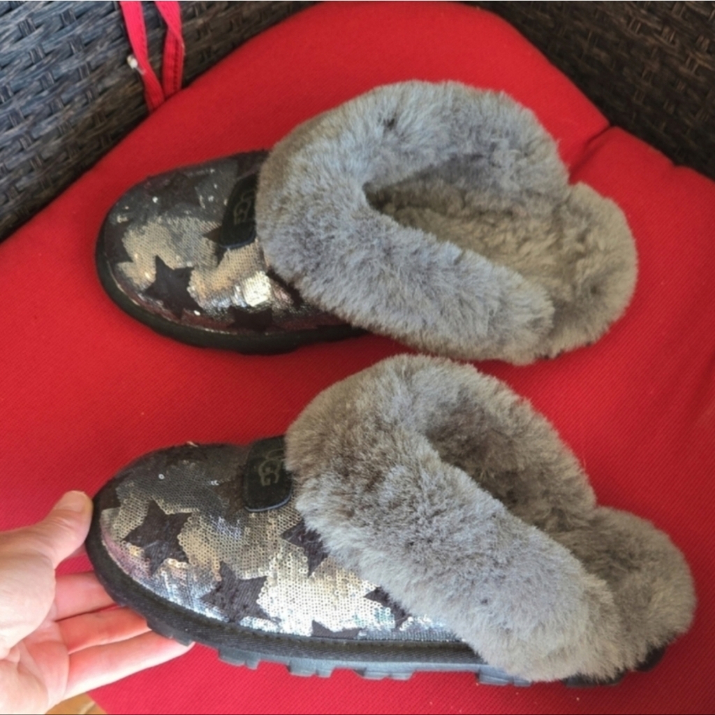 Ugg Gray Plush Slippers Size 7